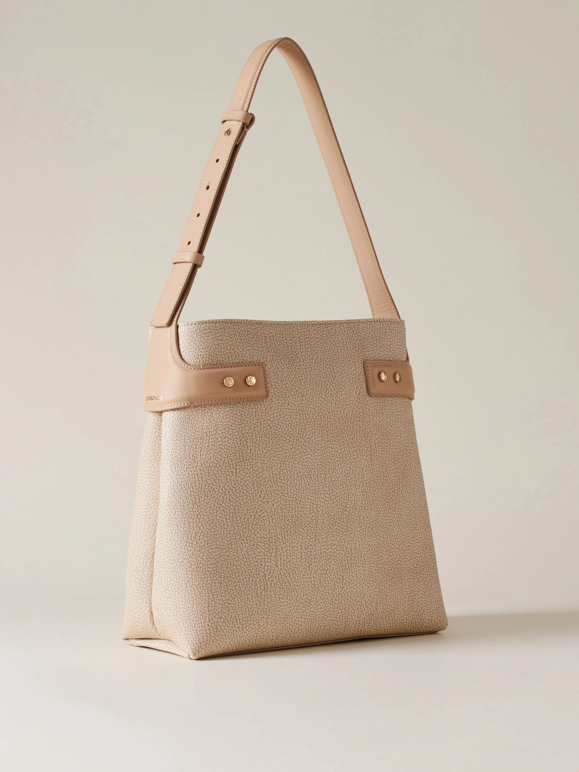 ARMOR HOBO MEDIUM