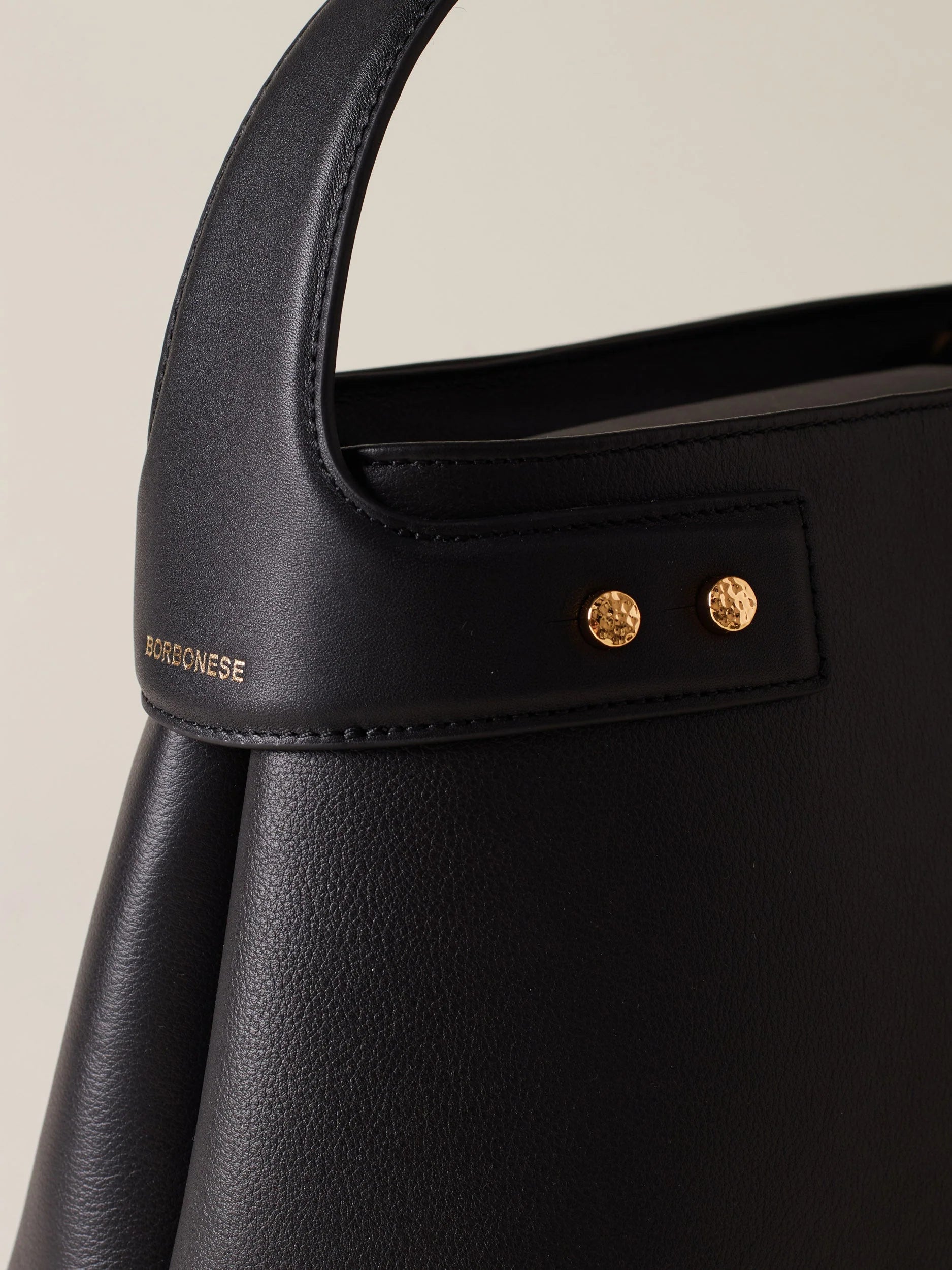 ARMOR TOP HANDLE MEDIUM