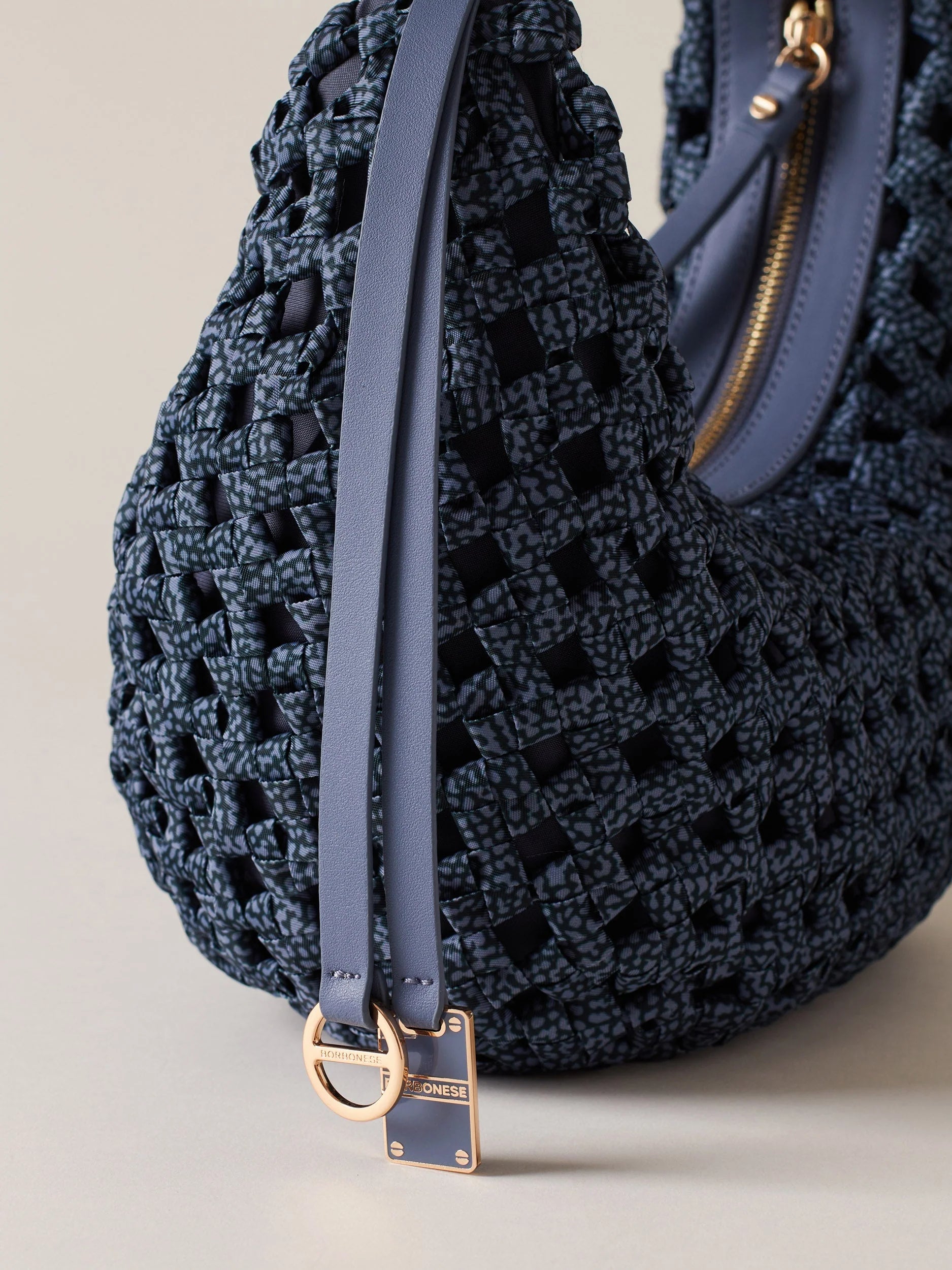 LA NIDO HOBO MINI
