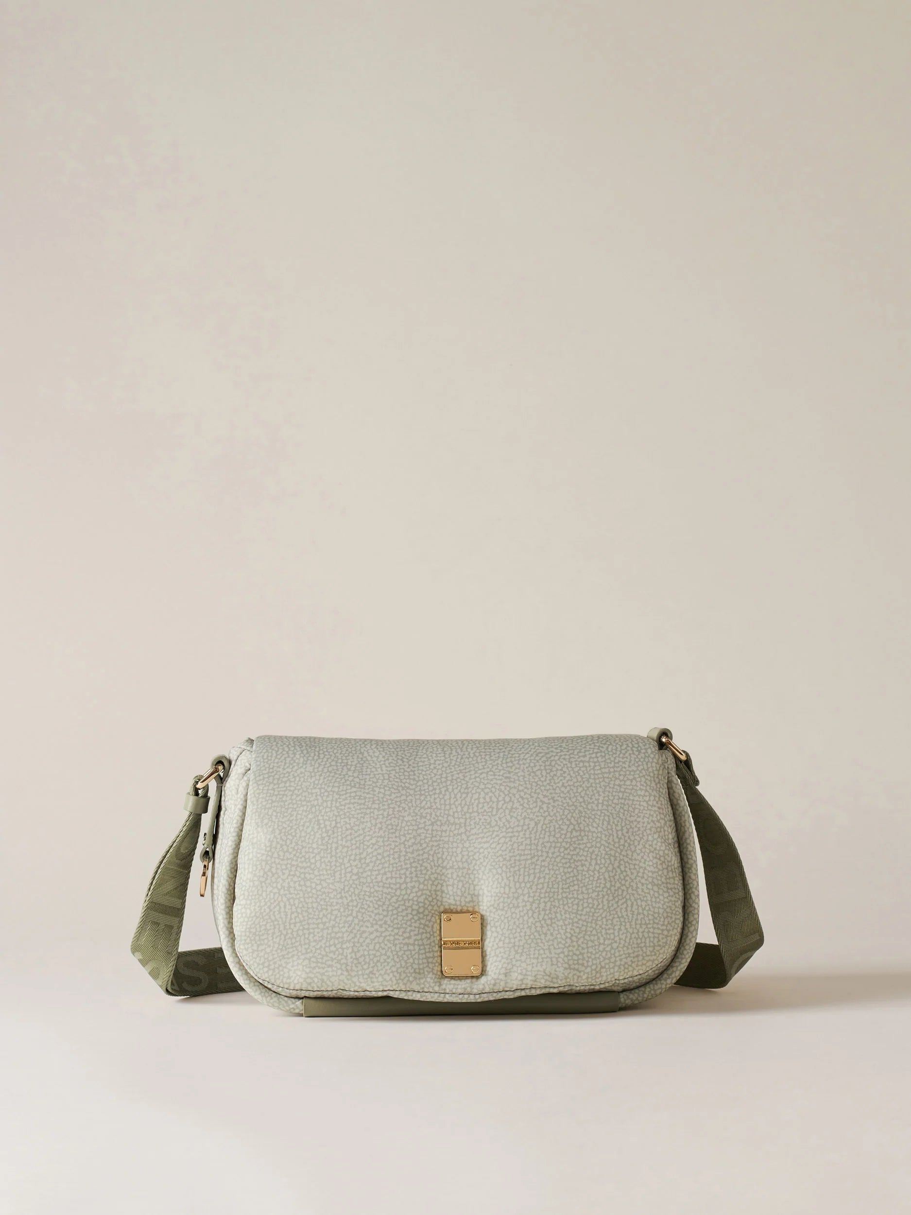 CAHIER CROSSBODY MEDIA