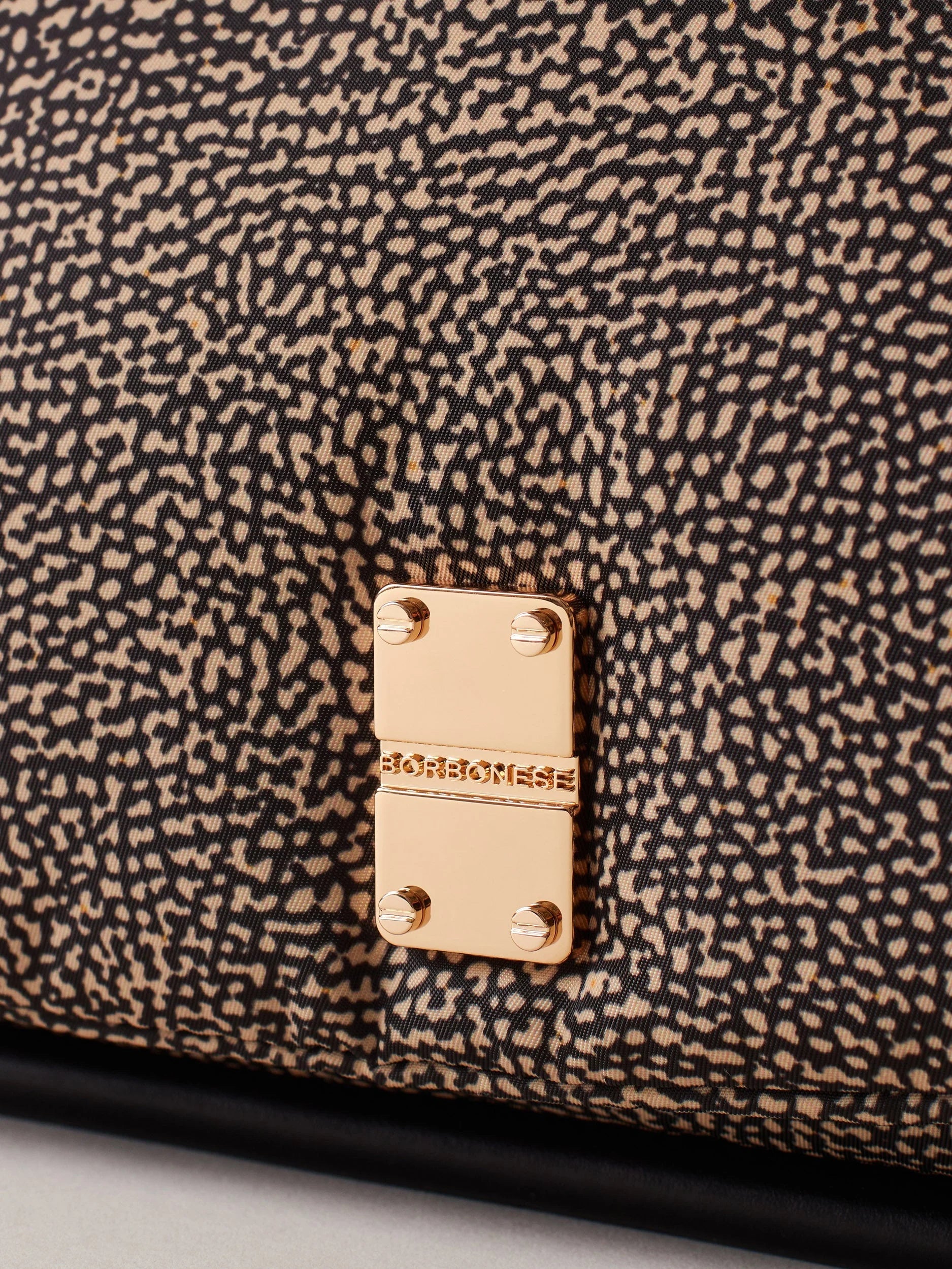 CAHIER CROSSBODY MEDIA