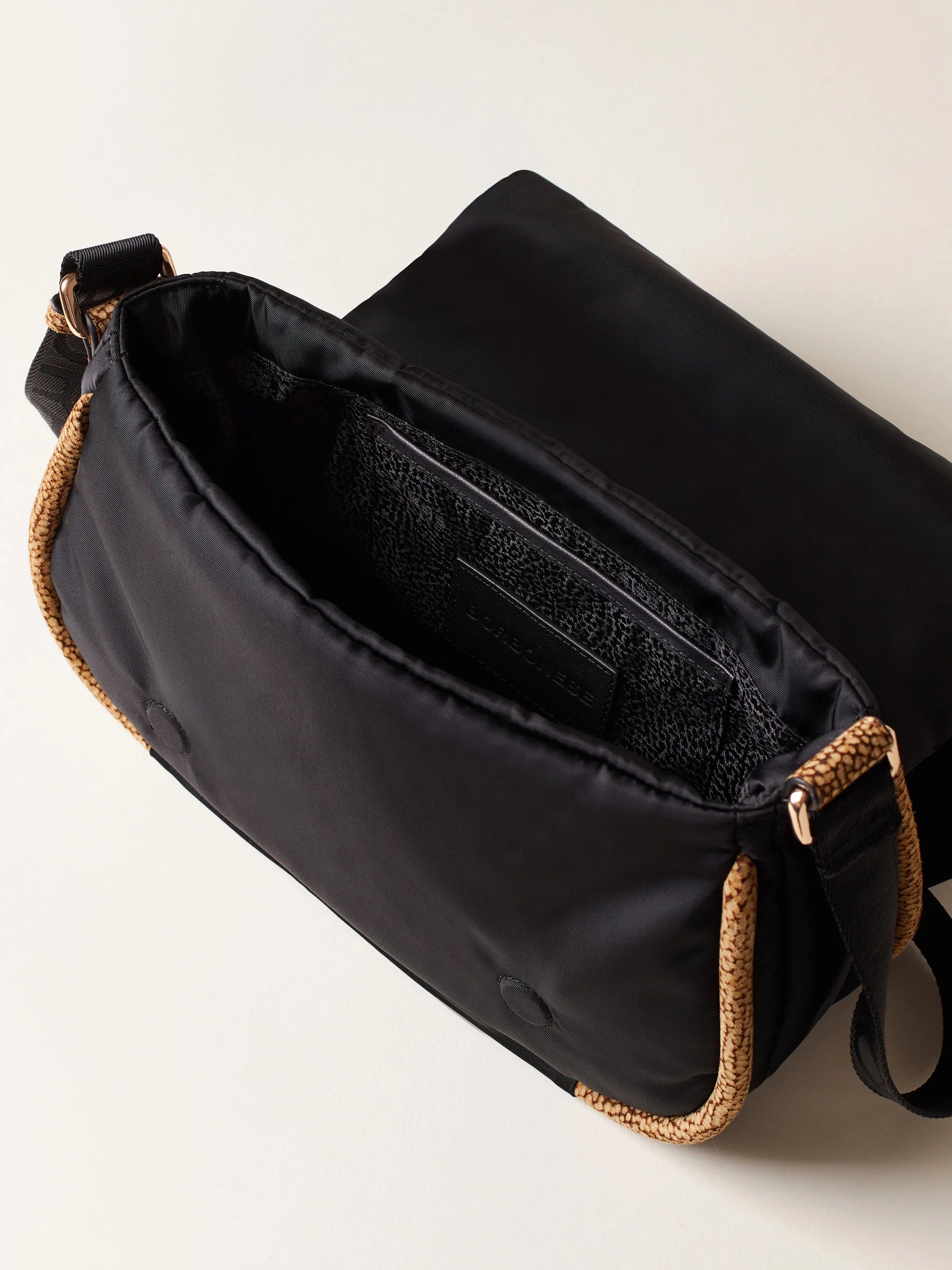 CAHIER CROSSBODY MEDIA