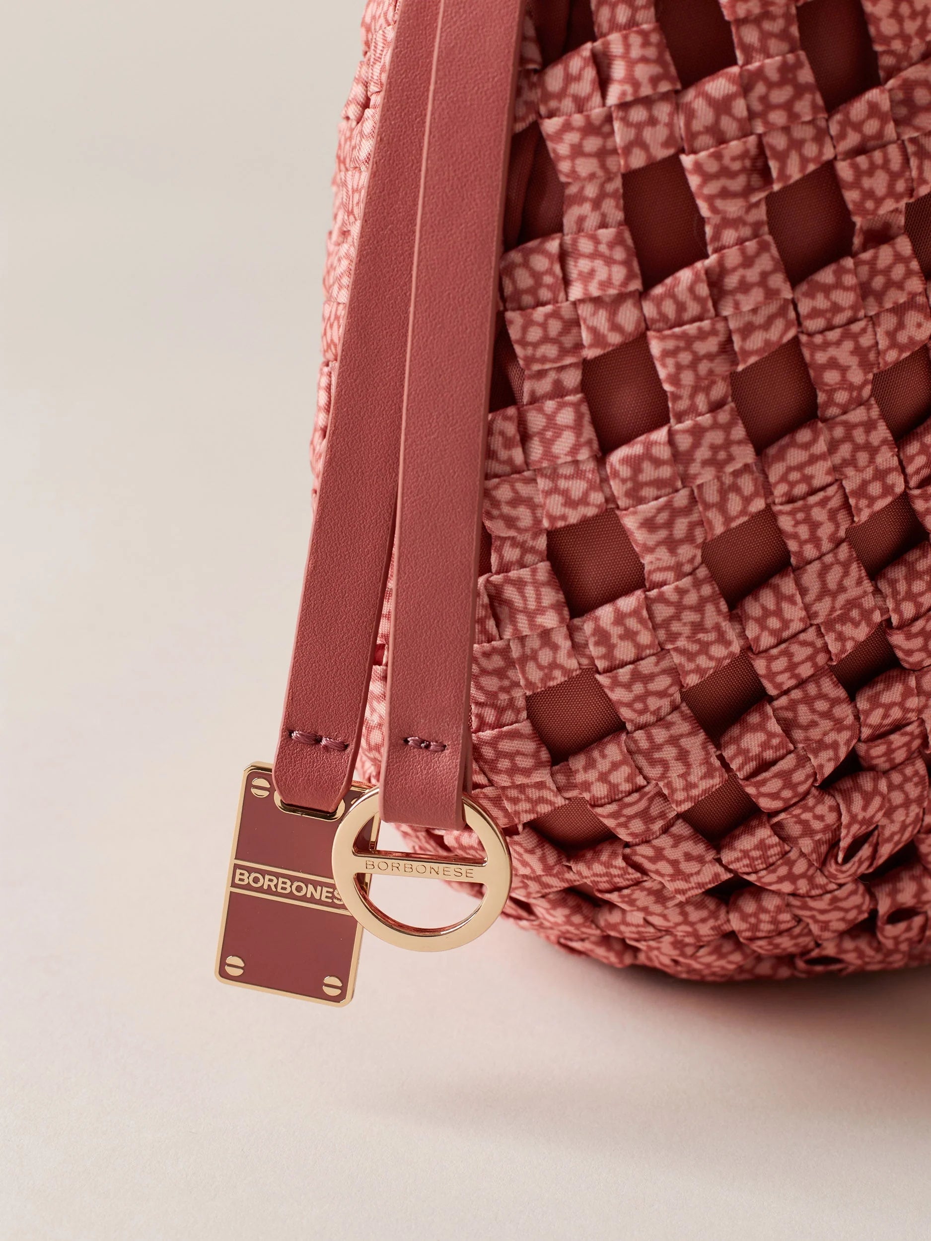 LA NIDO HOBO MINI
