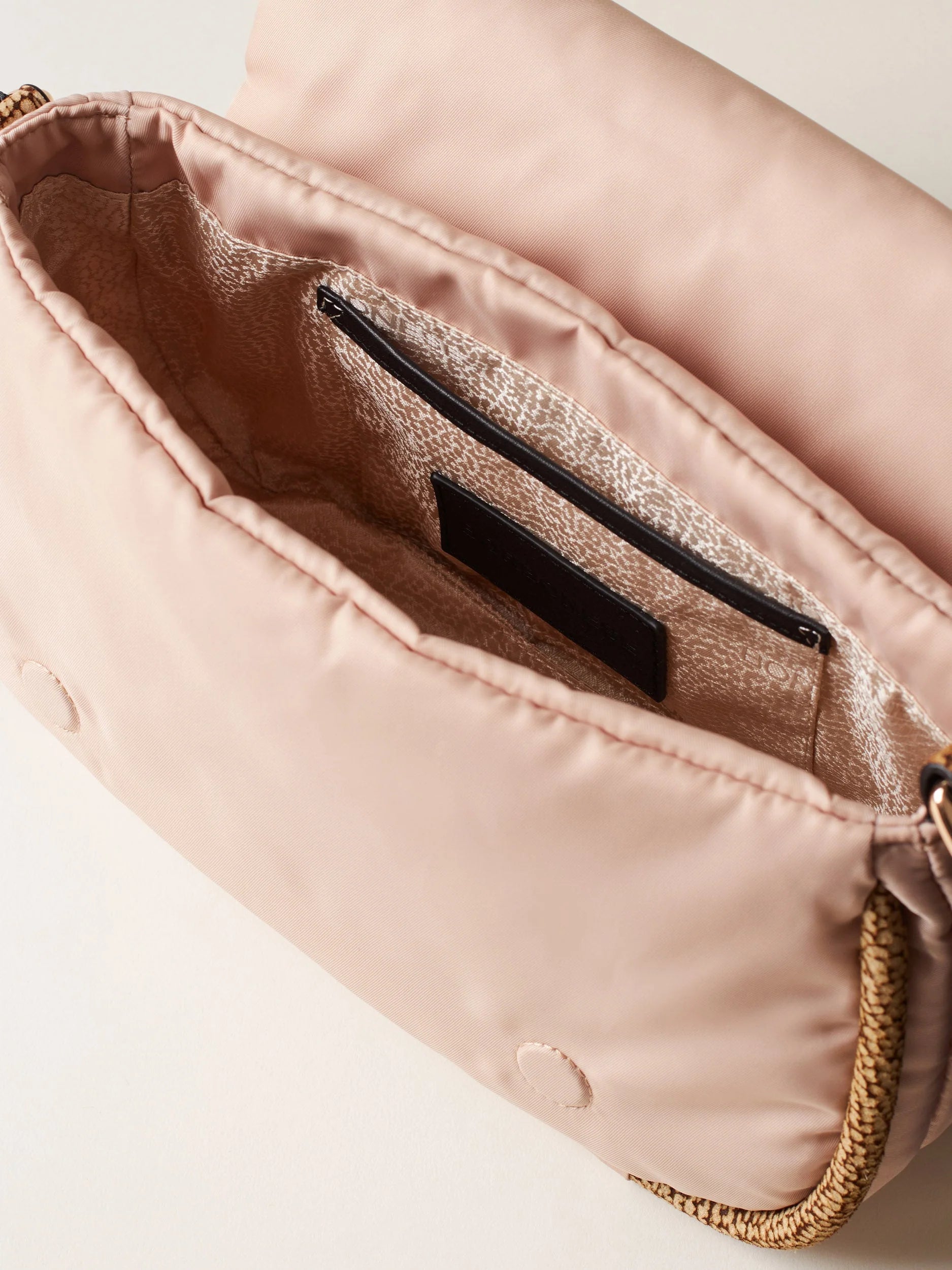 CAHIER CROSSBODY MEDIA
