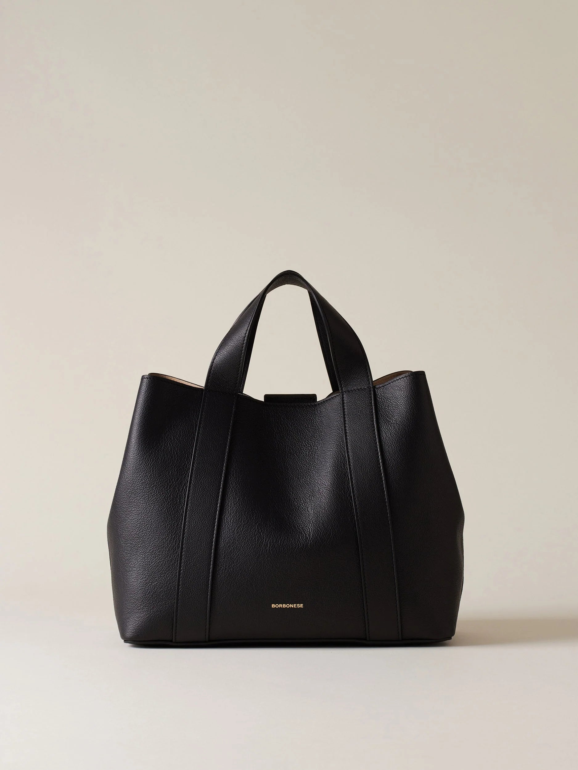 NUEVE SHOPPER MEDIUM