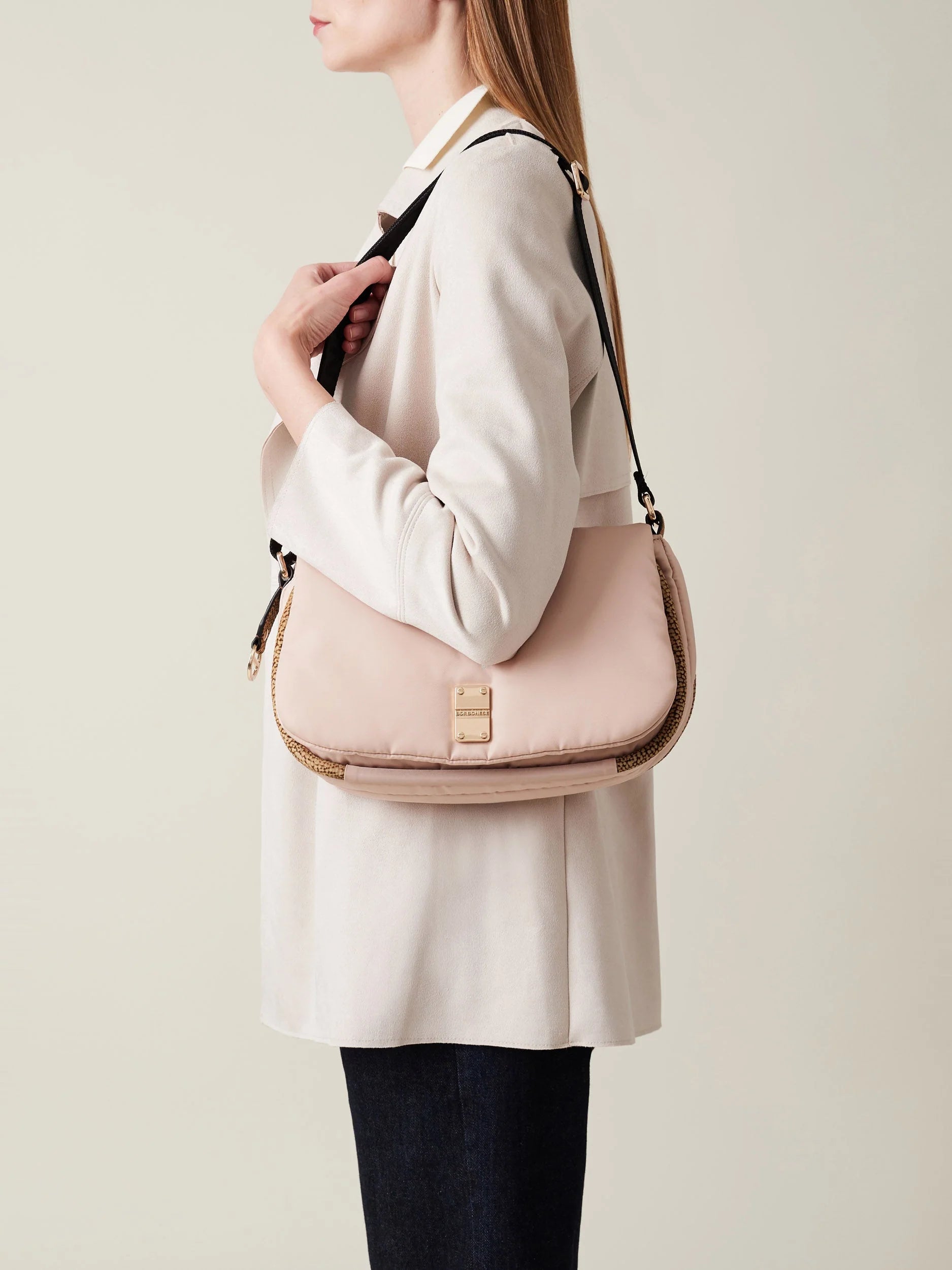 CAHIER CROSSBODY MEDIA