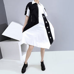 Vestito estivo casual asimmetrico da donna, con fori, in colore a contrasto, patchwork bianco e nero, taglia grande, vestibilità ampia, stile LLMD004