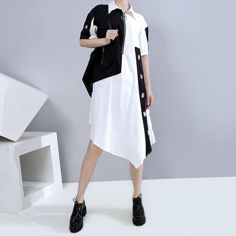 Vestito estivo casual asimmetrico da donna, con fori, in colore a contrasto, patchwork bianco e nero, taglia grande, vestibilità ampia, stile LLMD004