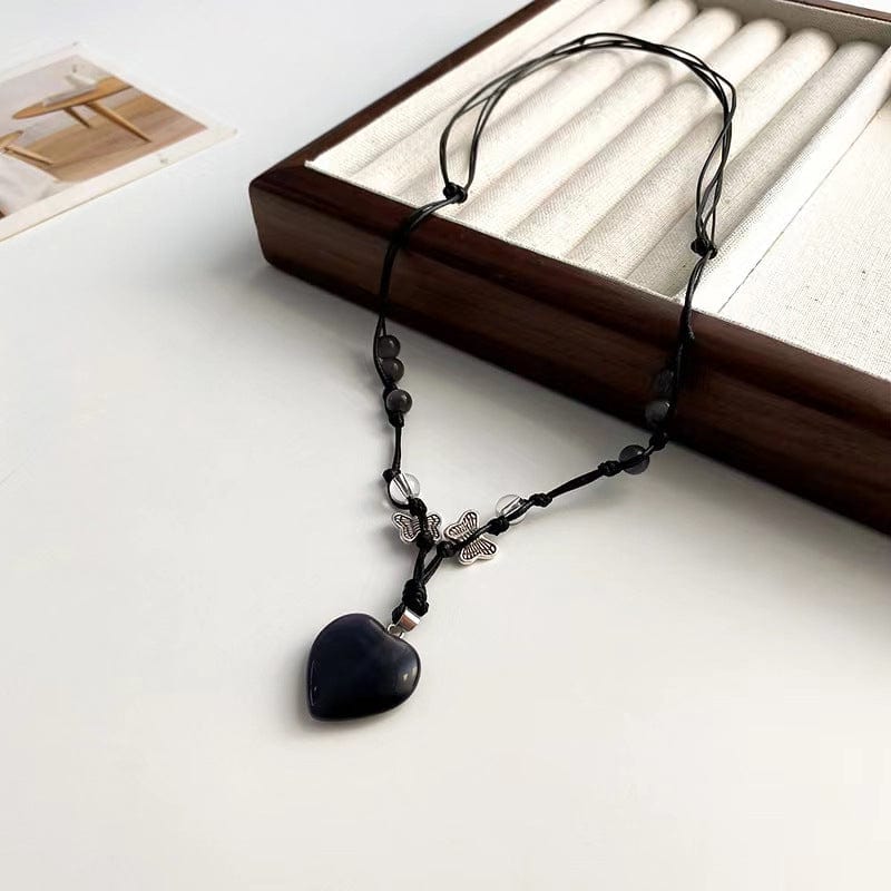 Collana abbinata con ciondolo a forma di cuore in opale chic