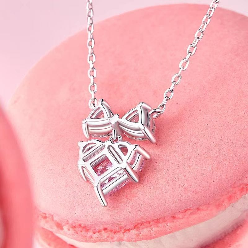 Collana con fiocco a forma di cuore in cristallo rosa chic