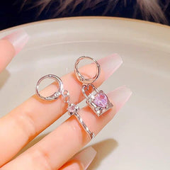 Eleganti orecchini a cerchio con lucchetto a forma di cuore pendenti in cristallo rosa